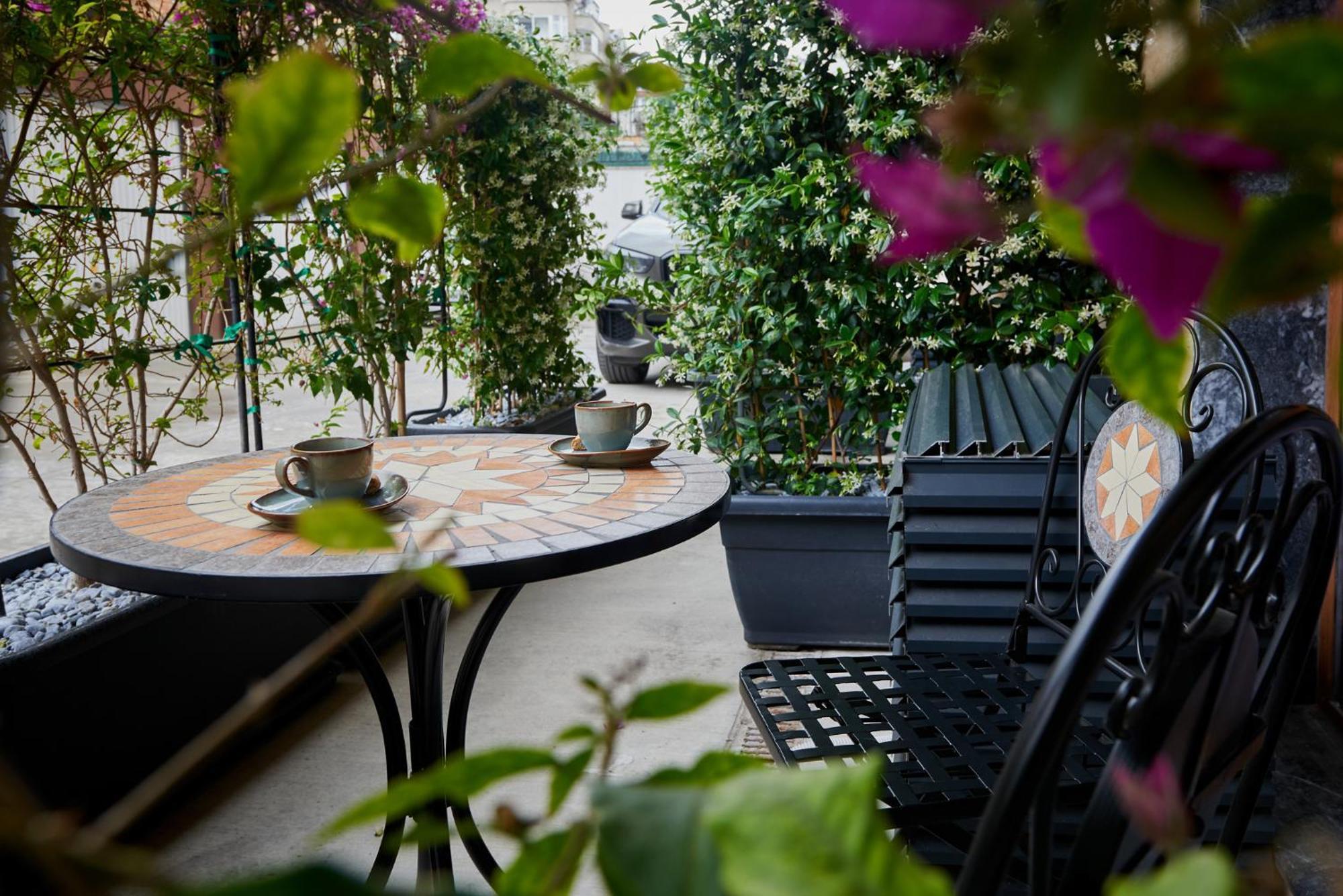 Florance Rentals Luxury Apartments In Burgas City Exterior foto
